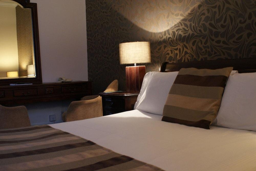 The Glen Mhor Apartments Inverness Ngoại thất bức ảnh