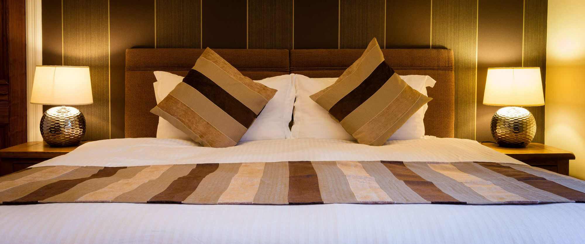 The Glen Mhor Apartments Inverness Ngoại thất bức ảnh
