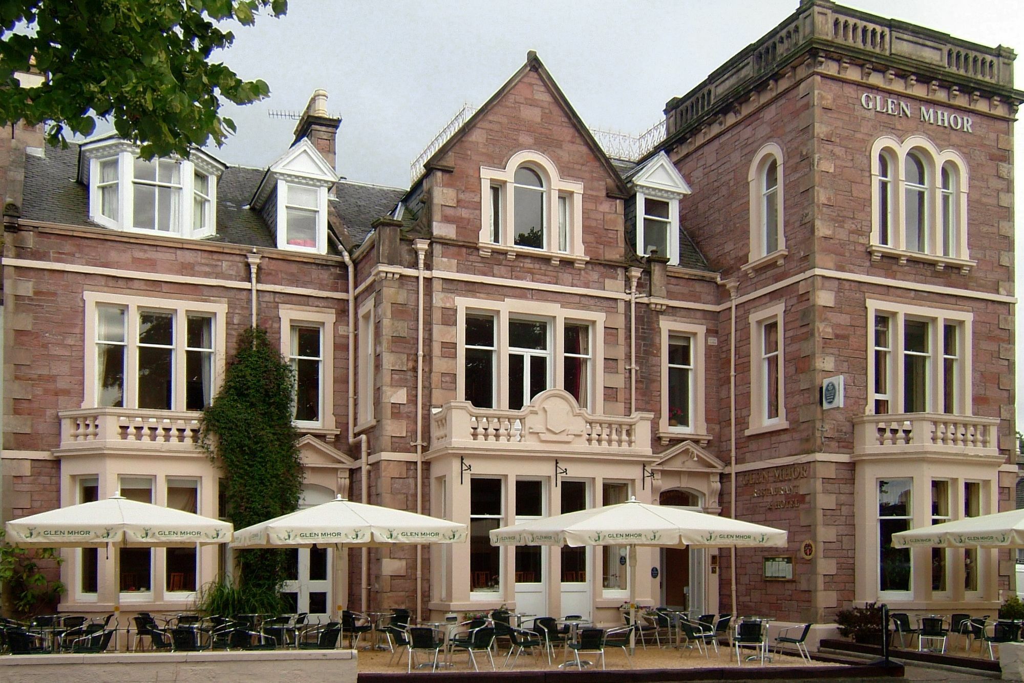 The Glen Mhor Apartments Inverness Ngoại thất bức ảnh